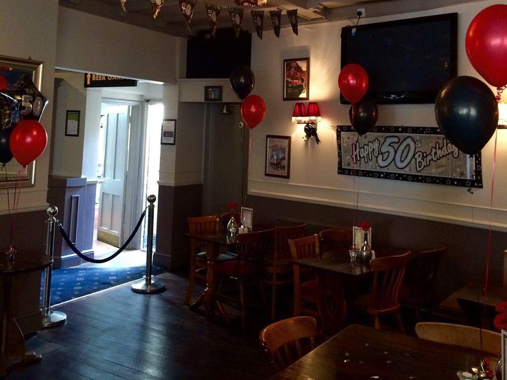 The Swan Inn Pub Isleworth Extérieur photo